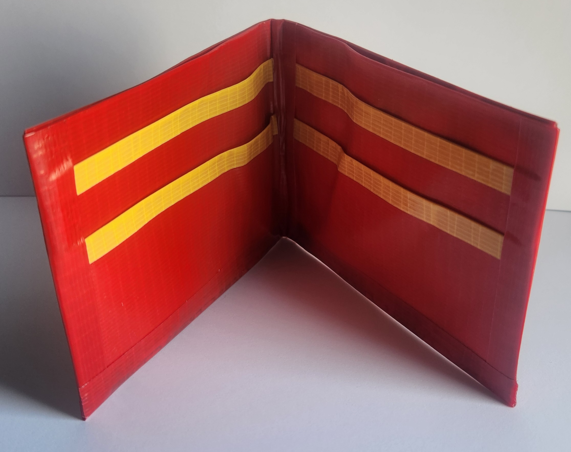 Superman Bi-Fold Duct Tape Wallet - Image 3