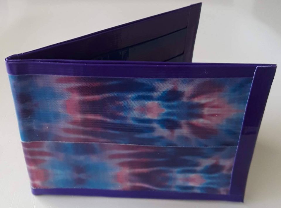 Totally Tie Dye Bi-Fold Duct Tape Wallet