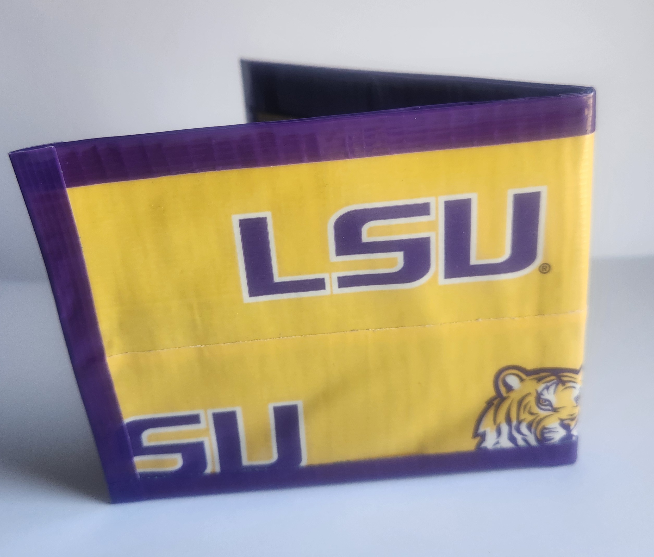 LSU Tigers Louisiana State University NCAA Bi-Fold Duct Tape Wallet - Image 3
