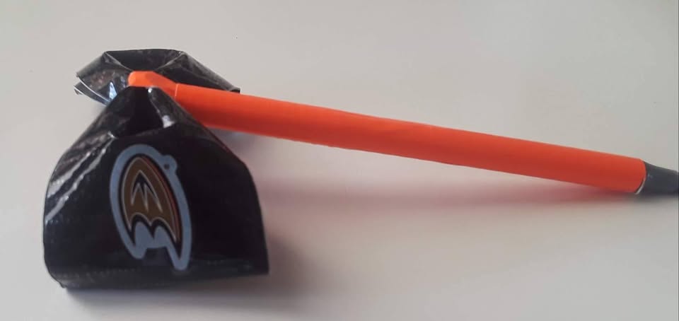 Anaheim Ducks NHL Ice Hockey Duct Tape Bow Pen - Image 5