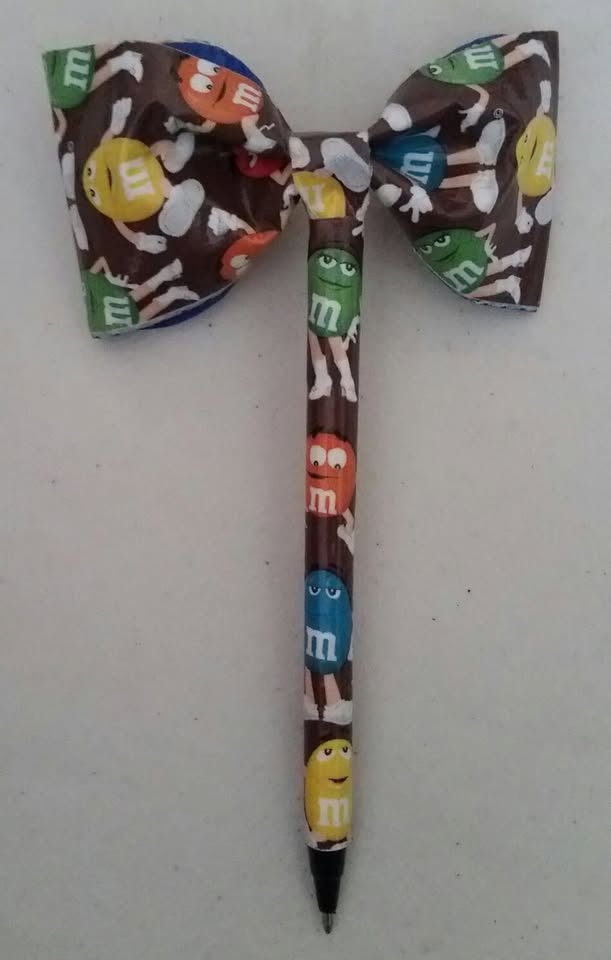 M&M Candies Duct Tape Bow Pen