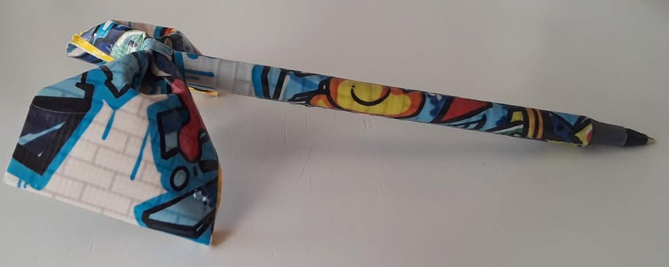 Graffiti Duct Tape Bow Pen - Image 4
